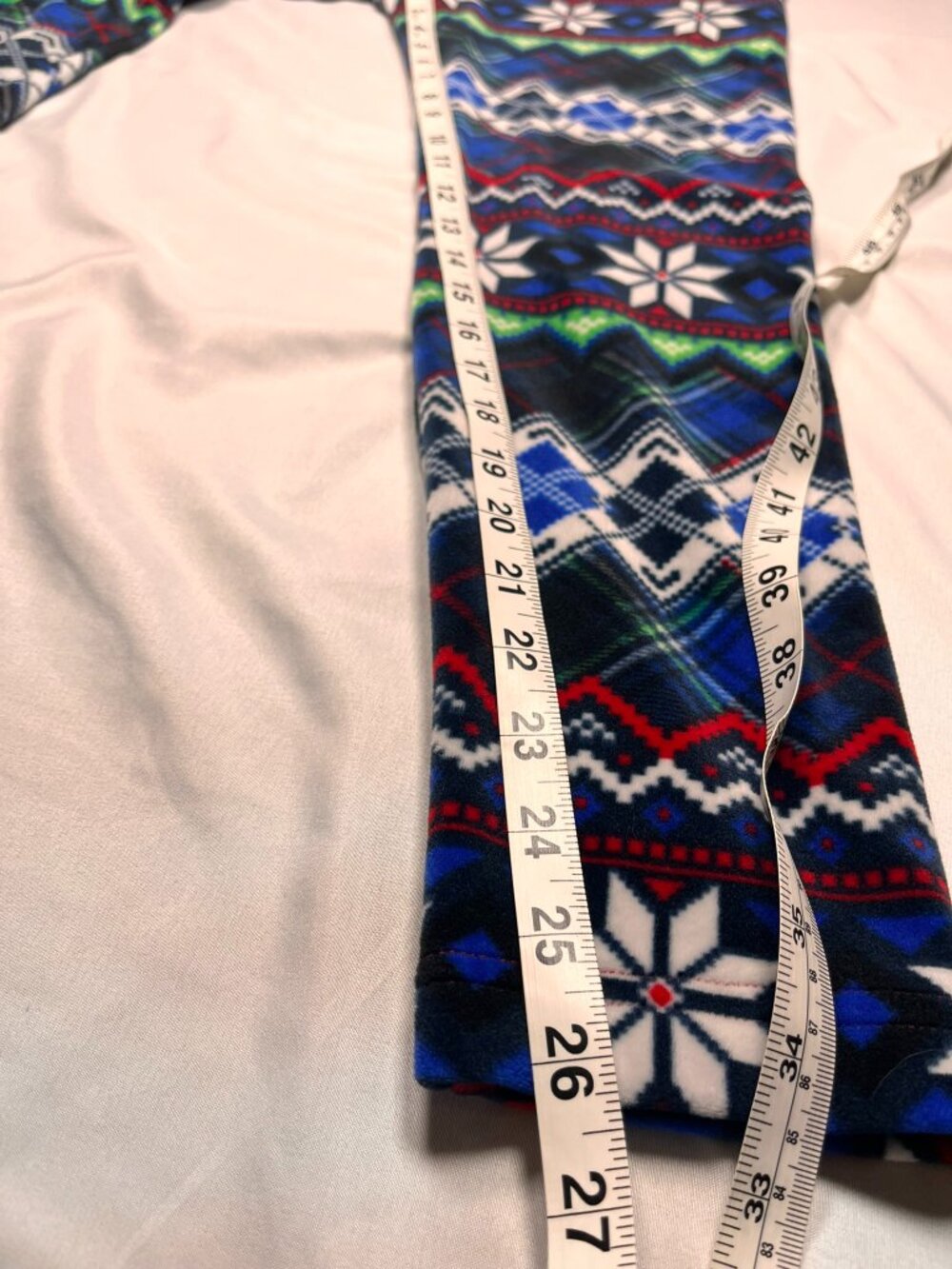 No Boundaries Fleece Leggings Large 11-13 Fair Isle Plaid Snowflake Winter Pants - Picture 5 of 6